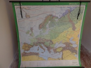 náhled knihy - Evropa  přírodní poměry 1:4000000
