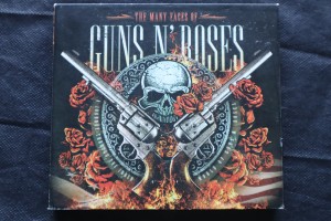 náhled knihy - The Many Faces Of Guns N' Roses
