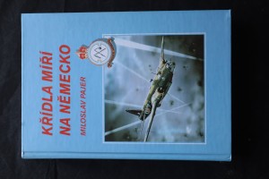 náhled knihy - Křídla míří na Německo : 311. československá bombardovací peruť v období svého působení u Velitelství bombardovacího letectva RAF