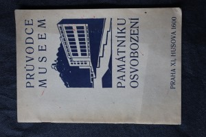 náhled knihy - Průvodce museem Památníku osvobození