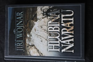 náhled knihy - Hlubina návratu