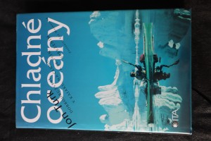 náhled knihy - Chladné oceány : dobrodružství v kajaku, na člunu a se psím spřežením