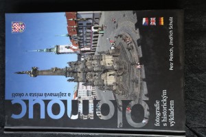 náhled knihy - Olomouc a zajímavá místa v okolí : [fotografie s historickým výkladem