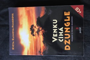 náhled knihy - Venku číhá džungle : příběhy z povodí Amazonie