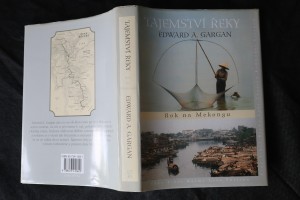 náhled knihy - Tajemství řeky : rok na Mekongu