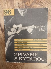 náhled knihy - Zpíváme s kytarou 96