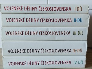 náhled knihy - Vojenské dějiny Československa I., II., III. IV. V. díl (5 svazků)
