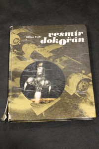 náhled knihy - Vesmír dokořán