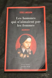 náhled knihy - Les hommes qui n´aimaientpas les femmes. Millénium 1